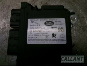 Gebruikte Airbag Module Landrover Range Rover Velar (LY) 3.0 D300 AWD Prijs € 235,95 Inclusief btw aangeboden door Garage Callant