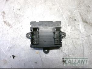 Gebruikte Deur module Landrover Range Rover Velar (LY) 3.0 D300 AWD Prijs € 60,50 Inclusief btw aangeboden door Garage Callant