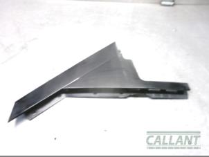 Gebruikte Portierlijst Landrover Range Rover Velar (LY) 3.0 D300 AWD Prijs € 30,25 Inclusief btw aangeboden door Garage Callant