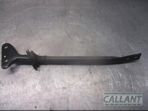 Gebruikte Steun (diversen) Jaguar XK 4.2 V8 32V Prijs € 30,25 Inclusief btw aangeboden door Garage Callant