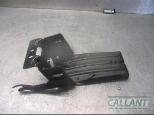 Gebruikte Steun (diversen) Jaguar XK 4.2 V8 32V Prijs € 60,50 Inclusief btw aangeboden door Garage Callant