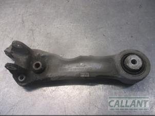 Gebruikte Draagarm onder rechts-voor Jaguar XK 4.2 V8 32V Prijs € 90,75 Inclusief btw aangeboden door Garage Callant