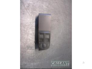 Gebruikte Schakelblok ruiten Jaguar XK 4.2 V8 32V Prijs € 90,75 Inclusief btw aangeboden door Garage Callant