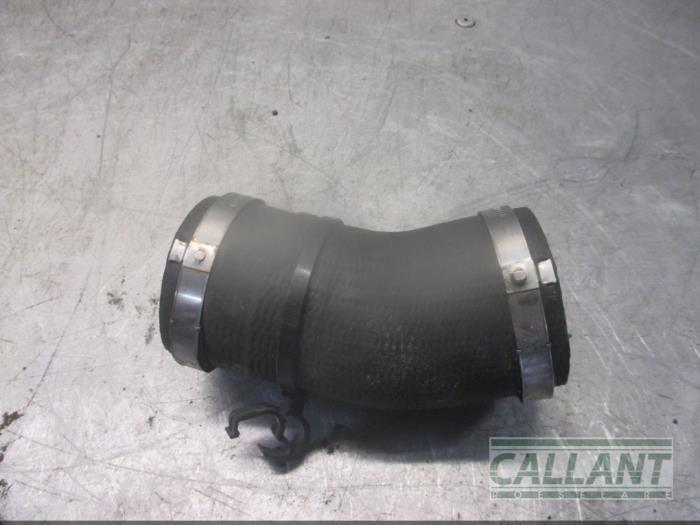 Gebruikte Intercooler Slang Landrover Discovery Sport (LC) 2.0 TD4 150 16V Prijs € 30,25 Inclusief btw aangeboden door Garage Callant