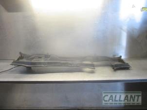 Gebruikte Paravan Landrover Discovery Sport (LC) 2.0 TD4 150 16V Prijs € 90,75 Inclusief btw aangeboden door Garage Callant