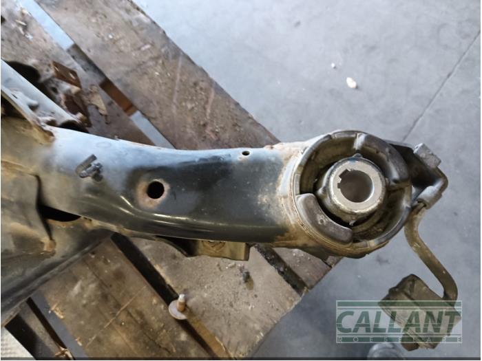 Subframe van een Land Rover Discovery Sport (LC) 2.0 TD4 150 16V 2017