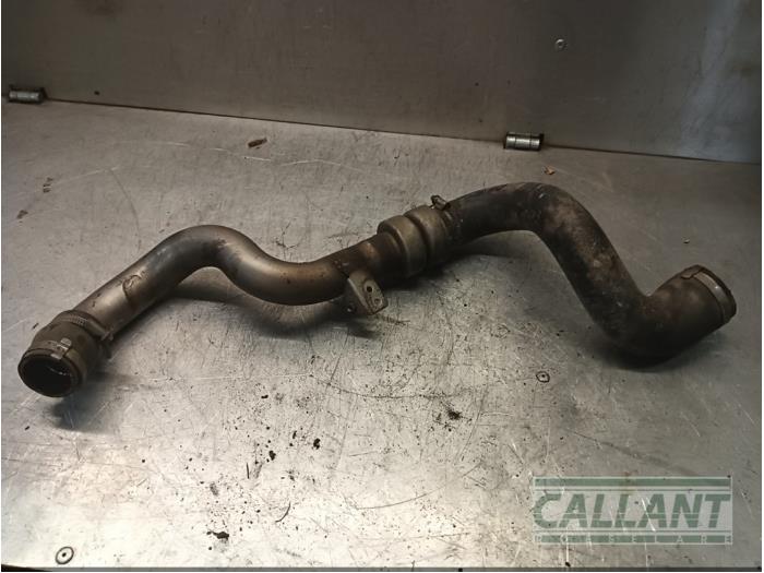 Gebruikte Intercooler Buis Landrover Discovery III (LAA/TAA) 2.7 TD V6 Prijs € 60,50 Inclusief btw aangeboden door Garage Callant
