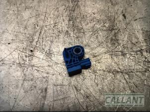 Gebruikte Airbag Sensor Jaguar XF (CC9) 3.0 D V6 24V Prijs € 30,25 Inclusief btw aangeboden door Garage Callant