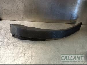 Gebruikte Carrosserielijst Landrover Range Rover Evoque (LVJ/LVS) 2.2 TD4 16V Prijs € 24,20 Inclusief btw aangeboden door Garage Callant