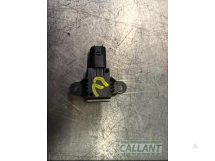 Gebruikte Sensor Airbag Landrover Range Rover Evoque (LVJ/LVS) 2.2 TD4 16V Prijs € 24,20 Inclusief btw aangeboden door Garage Callant