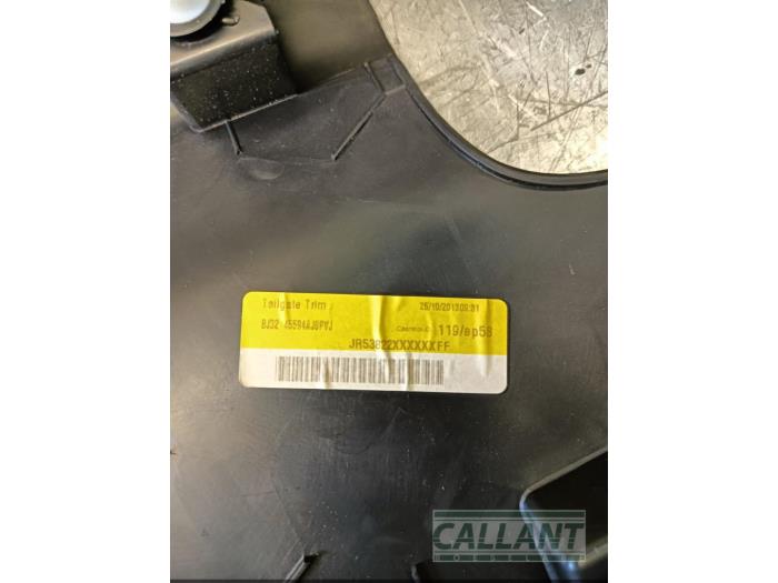 kofferdeksel bekleding van een Land Rover Range Rover Evoque (LVJ/LVS) 2.2 TD4 16V 2013