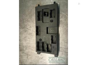Gebruikte Bodycontrol Module Jaguar F-Pace 2.0 D 180 16V AWD Prijs € 181,50 Inclusief btw aangeboden door Garage Callant