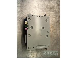 Gebruikte Radio module Jaguar F-Pace 2.0 D 180 16V AWD Prijs € 477,95 Inclusief btw aangeboden door Garage Callant