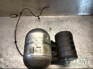 Gebruikte Luchtketel Jaguar XJ (X351) 3.0 D V6 24V Prijs € 90,75 Inclusief btw aangeboden door Garage Callant