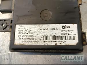 Gebruikte Dode hoek sensor Jaguar XJ (X351) 3.0 D V6 24V Prijs € 211,75 Inclusief btw aangeboden door Garage Callant