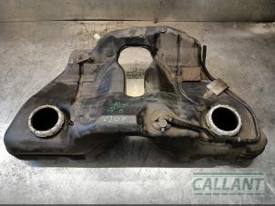 Gebruikte Brandstoftank Jaguar XJ (X350) 2.7d V6 24V Prijs € 181,50 Inclusief btw aangeboden door Garage Callant