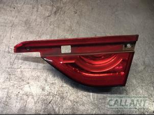 Gebruikte Mistachterlicht Jaguar XF (X260) 2.0d 163 E-Performance 16V Prijs € 60,50 Inclusief btw aangeboden door Garage Callant