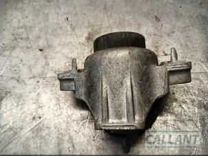 Gebruikte Motorrubber Jaguar XF (X260) 2.0d 163 E-Performance 16V Prijs € 90,75 Inclusief btw aangeboden door Garage Callant