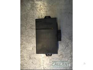 Gebruikte PDC Module Jaguar XJ (X350) 2.7d V6 24V Prijs € 90,75 Inclusief btw aangeboden door Garage Callant