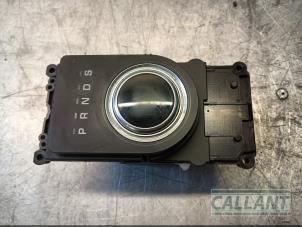 Gebruikte Versnellingspook Landrover Discovery Sport L550 Prijs € 314,60 Inclusief btw aangeboden door Garage Callant