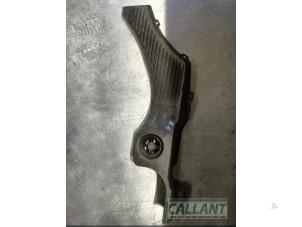 Gebruikte Bodem beschermplaat Audi SQ5 (8RB) 3.0 TDI V6 24V Prijs € 30,25 Inclusief btw aangeboden door Garage Callant