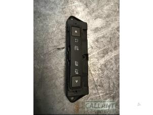 Gebruikte Schakelaar (diversen) Landrover Range Rover Evoque (LVJ/LVS) 2.2 TD4 16V Prijs € 30,25 Inclusief btw aangeboden door Garage Callant