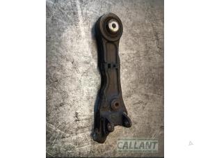 Gebruikte Draagarm onder rechts-voor Jaguar XF (CC9) 3.0 D V6 24V Prijs € 60,50 Inclusief btw aangeboden door Garage Callant