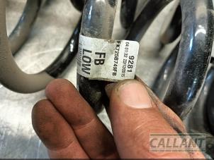 Gebruikte Schroefveer achter Landrover Discovery Sport L550 Prijs € 60,50 Inclusief btw aangeboden door Garage Callant