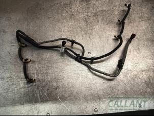 Gebruikte Brandstof retourleiding Landrover Range Rover IV (LG) 3.0 TDV6 24V Prijs € 60,50 Inclusief btw aangeboden door Garage Callant