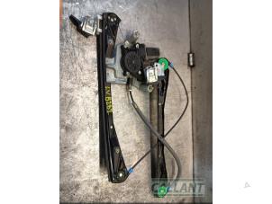 Gebruikte Raammechaniek 4Deurs links-voor Jaguar S-type (X200) Prijs € 90,75 Inclusief btw aangeboden door Garage Callant