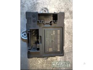 Gebruikte Deur module Landrover Range Rover IV (LG) 5.0 V8 32V Supercharged Prijs € 90,75 Inclusief btw aangeboden door Garage Callant