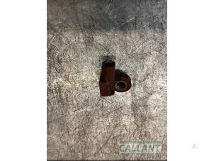 Gebruikte Sensor Airbag Landrover Range Rover IV (LG) 5.0 V8 32V Supercharged Prijs € 30,25 Inclusief btw aangeboden door Garage Callant