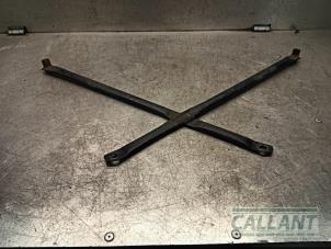 Gebruikte Radiateurbalk Jaguar XJ (X350) 2.7d V6 24V Prijs € 139,15 Inclusief btw aangeboden door Garage Callant