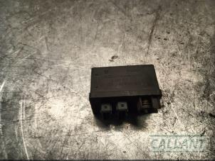 Gebruikte Gloeirelais Jaguar XJ (X350) 2.7d V6 24V Prijs € 30,25 Inclusief btw aangeboden door Garage Callant