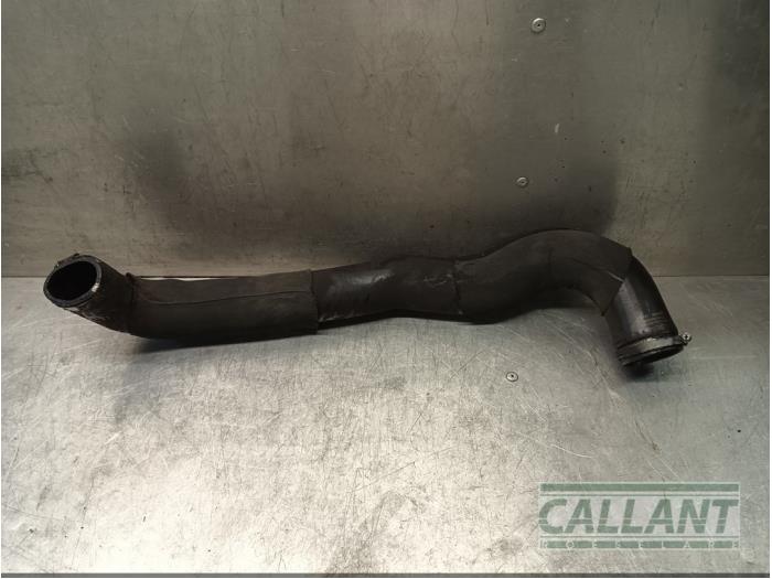 Gebruikte Intercooler Slang Landrover Range Rover Sport (LS) 2.7 TDV6 24V Prijs € 30,25 Inclusief btw aangeboden door Garage Callant