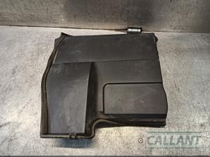 Gebruikte Afdekplaat diversen Landrover Range Rover Sport (LS) 2.7 TDV6 24V Prijs € 18,15 Inclusief btw aangeboden door Garage Callant