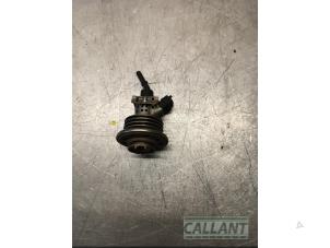 Gebruikte Adblue injector Landrover Range Rover Sport (LW) 3.0 TDV6 Prijs € 90,75 Inclusief btw aangeboden door Garage Callant