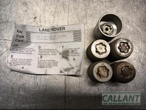 Gebruikte Wielslot Set Landrover Range Rover Evoque (LVJ/LVS) 2.0 D 150 16V Prijs € 48,40 Inclusief btw aangeboden door Garage Callant