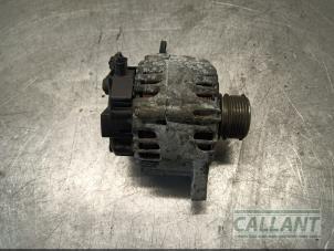 Gebruikte Dynamo Hyundai i30 Crosswagon (WWH) 1.6 CRDi 16V VGT LP Prijs € 60,50 Inclusief btw aangeboden door Garage Callant