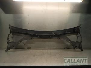 Gebruikte Paravan Jaguar XE 2.0 D E-Performance 16V Prijs € 60,50 Inclusief btw aangeboden door Garage Callant