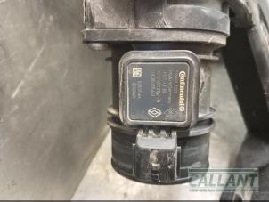 Gebruikte Luchtfilterhuis Dacia Duster (HS) 1.5 dCi Prijs € 60,50 Inclusief btw aangeboden door Garage Callant