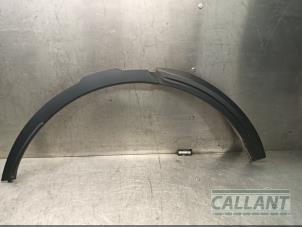 Gebruikte Wielrand achter Landrover Range Rover Evoque (LVJ/LVS) 2.0 eD 150 16V Prijs € 30,25 Inclusief btw aangeboden door Garage Callant