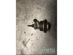 Gebruikte Adblue injector Landrover Range Rover Evoque (LVJ/LVS) 2.0 eD 150 16V Prijs € 90,75 Inclusief btw aangeboden door Garage Callant