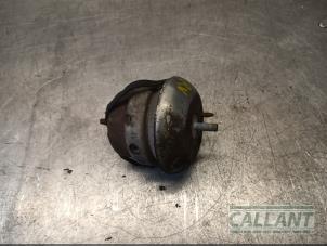 Gebruikte Motorrubber Jaguar S-type (X200) 2.5 V6 24V Prijs € 60,50 Inclusief btw aangeboden door Garage Callant