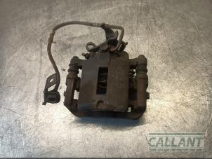 Gebruikte Remklauw (Tang) rechts-achter Jaguar S-type (X200) 2.5 V6 24V Prijs € 60,50 Inclusief btw aangeboden door Garage Callant