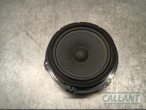 Gebruikte Speaker Landrover Discovery Sport (LC) 2.0 TD4 150 16V Prijs € 24,20 Inclusief btw aangeboden door Garage Callant