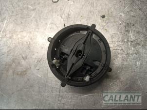 Gebruikte Spiegel motor links Jaguar XF (CC9) 3.0 D V6 24V Prijs € 30,25 Inclusief btw aangeboden door Garage Callant