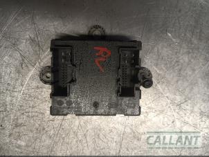 Gebruikte Module Centrale Deurvergrendeling Landrover Range Rover Sport (LW) 2.0 16V P400e Prijs € 60,50 Inclusief btw aangeboden door Garage Callant
