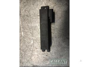 Gebruikte Keyless entry antenne Landrover Range Rover Sport (LW) 2.0 16V P400e Prijs € 18,15 Inclusief btw aangeboden door Garage Callant