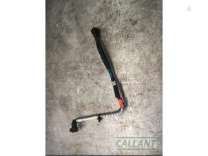 Gebruikte Brandstofleiding Landrover Range Rover Evoque (LVJ/LVS) 2.0 eD 150 16V Prijs € 30,25 Inclusief btw aangeboden door Garage Callant